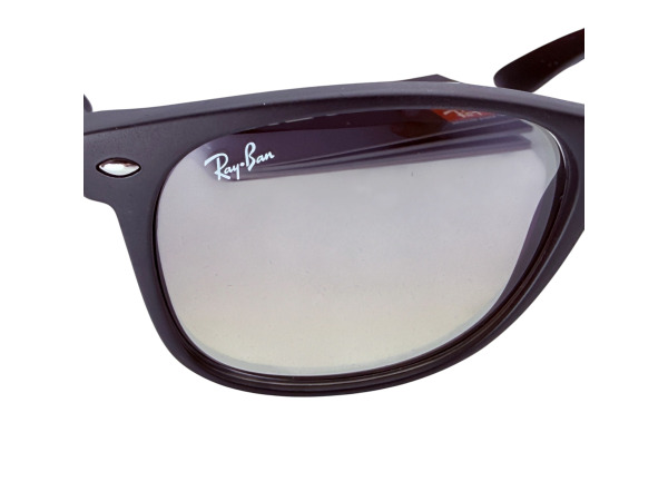 Ray-Ban | Tijdloze New Wayfarer Zonnebril – foto 2 – kavel bij XL Auctions