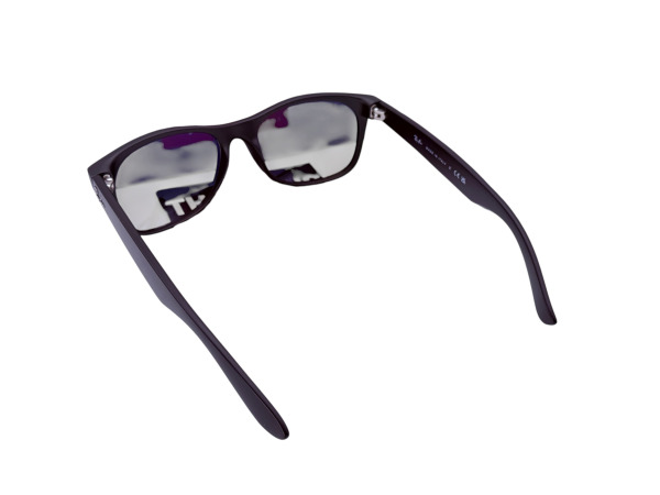 Ray-Ban | Tijdloze New Wayfarer Zonnebril – foto 5 – kavel bij XL Auctions