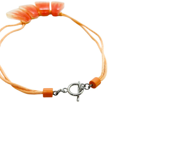 Artistiek Statement Collier met Expressieve Hars – foto 2 – kavel bij XL Auctions