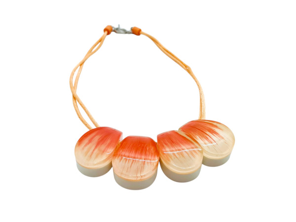 Artistiek Statement Collier met Expressieve Hars – foto 3 – kavel bij XL Auctions