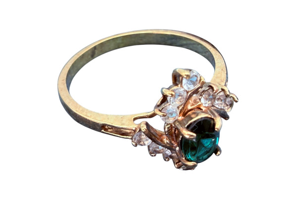 Elegante Ring met Smaragdgroene Steen