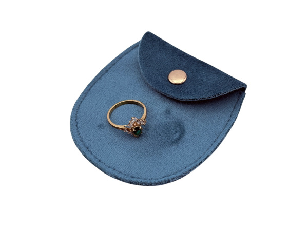Elegante Ring met Smaragdgroene Steen – foto 2 – kavel bij XL Auctions