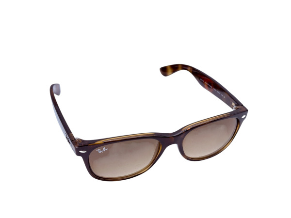 Ray-Ban | Iconische New Wayfarer Zonnebril – foto 4 – kavel bij XL Auctions
