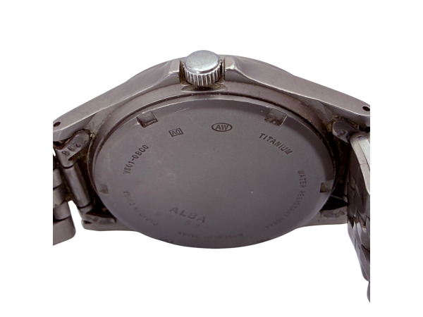 Alba | Lichtgewicht Titanium Horloge – foto 7 – kavel bij XL Auctions