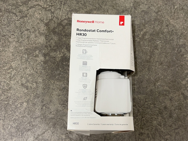 2x Honeywell progameerbare radiatorthermostaat HR-30 – kavel bij XL Auctions