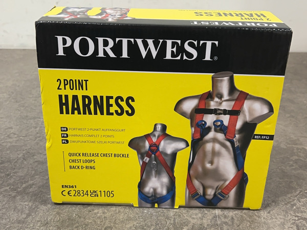 Portwest veiligheids benodigdheden set 2-delig – foto 2 – kavel bij XL Auctions