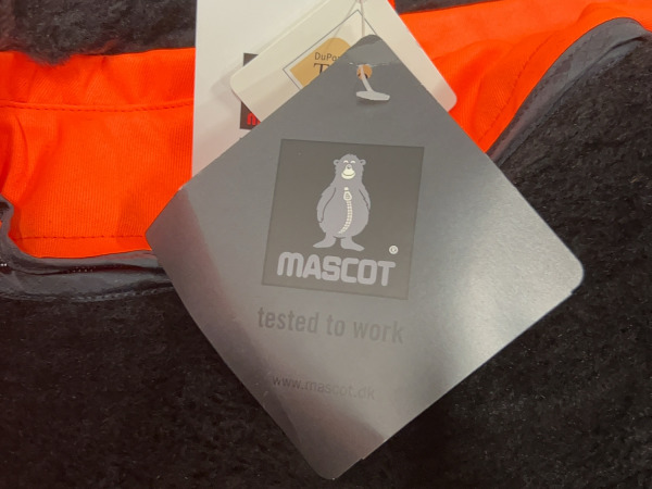 Mascot pilotjas maat 2XL Innsbruck oranje – foto 8 – kavel bij XL Auctions