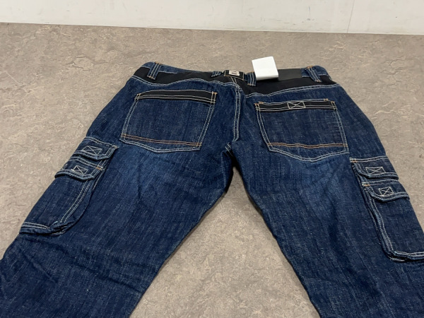 Brams Paris werkbroek maat 36-36 set 2-delig donkerblauw – foto 7 – kavel bij XL Auctions