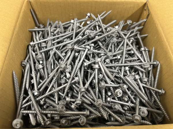 Doos houtconstructieschroef flenskop Torx M6x100mm Geomet – foto 2 – kavel bij XL Auctions
