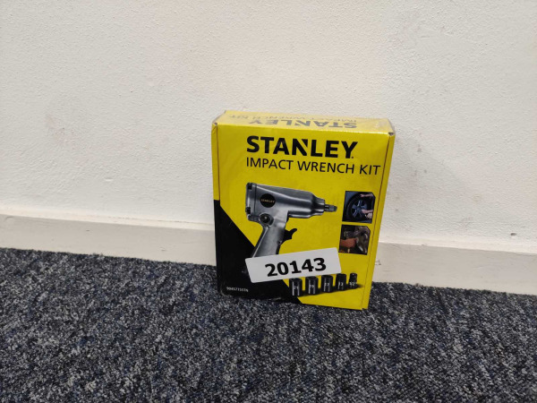 Stanley slagmoersleutel 3/8 met 5 slagdoppen – foto 3 – kavel bij XL Auctions