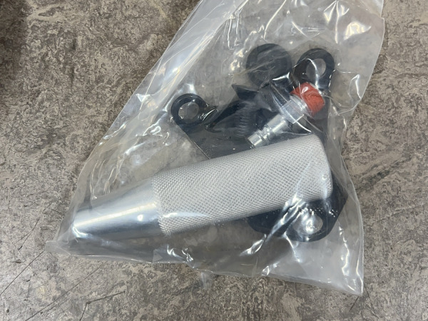 Bostitch spijkerpistool 8,3 bar IC90P-1-E – foto 3 – kavel bij XL Auctions