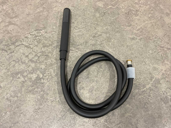 Nobili glijstangset met staafhanddouche en slang mat zwart – foto 2 – kavel bij XL Auctions