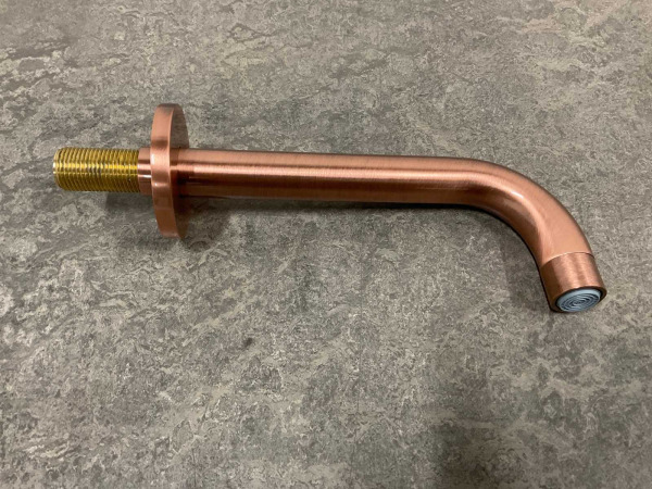 Royal Plaza badkraan 20cm Seto brons – foto 5 – kavel bij XL Auctions
