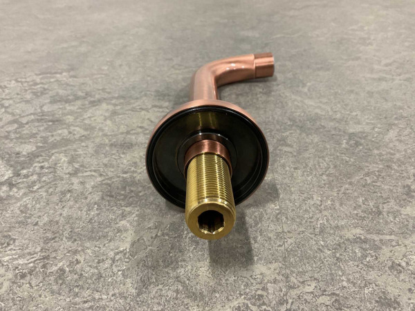 Royal Plaza badkraan 20cm Seto brons – foto 3 – kavel bij XL Auctions
