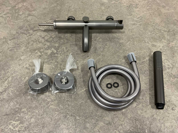 Nobili badkraan met joystick hendel Live staal – foto 8 – kavel bij XL Auctions
