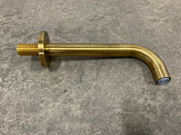 Royal Plaza badkraan 20cm Seto brons – foto 6 – kavel bij XL Auctions