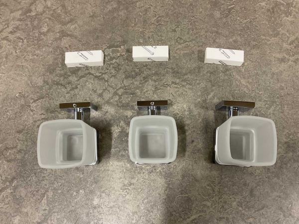 3x Alterna glashouder met glas Siena chroom – foto 3 – kavel bij XL Auctions