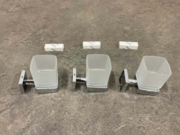 3x Alterna glashouder met glas Siena chroom – foto 6 – kavel bij XL Auctions