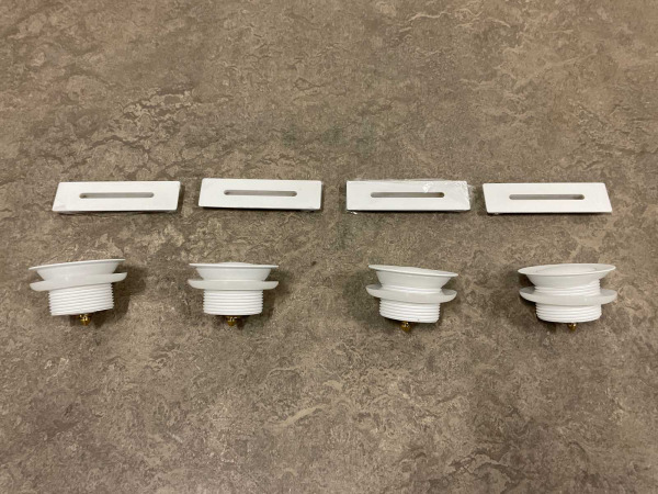 4x Beaux badafvoer en overloop Lilas mat wit – foto 2 – kavel bij XL Auctions