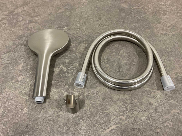 Alterna badset met handdouche en houder mat geborsteld – foto 3 – kavel bij XL Auctions