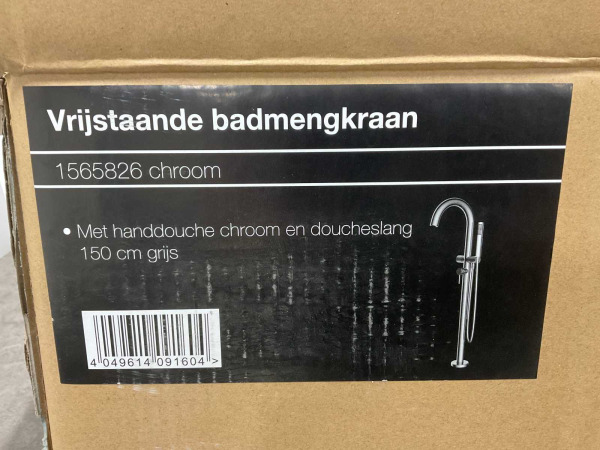 Novio vrijstaande badkraan 150cm met inbouwset – foto 8 – kavel bij XL Auctions