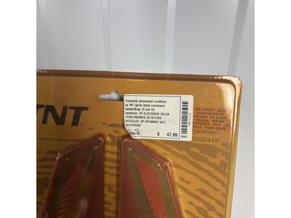 TNT 360044B Universele Treeplank Sierplaten Rood 12V Nieuw – foto 3 – kavel bij XL Auctions