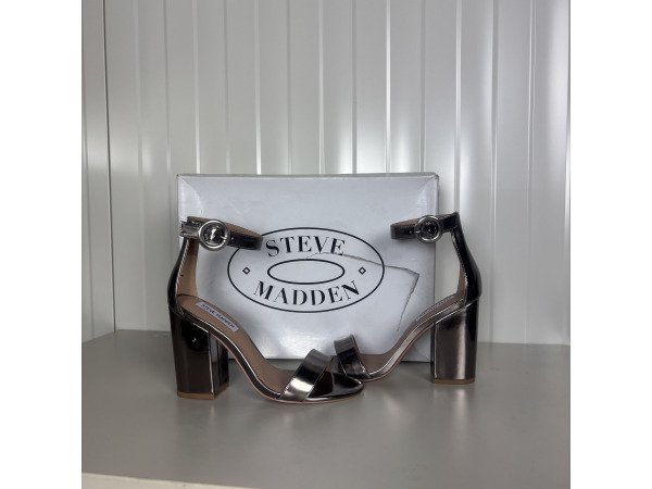 Steve Madden Friday Sandalen Dames Maat 38 Pewter – Nieuw – kavel bij XL Auctions