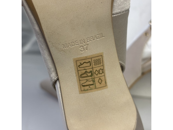 bronx hakken dames maat 37 schoenen – foto 4 – kavel bij XL Auctions
