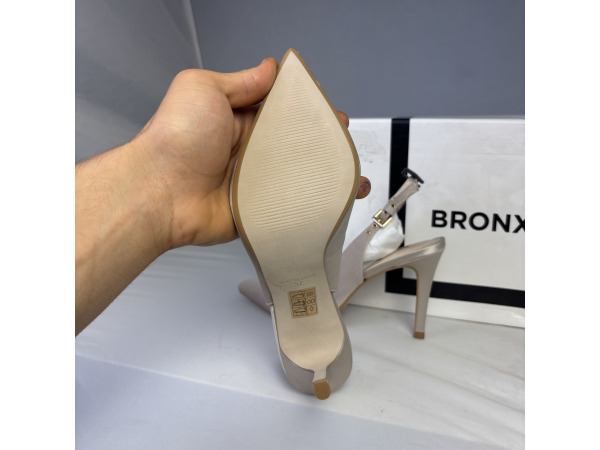 bronx hakken dames maat 37 schoenen – foto 6 – kavel bij XL Auctions