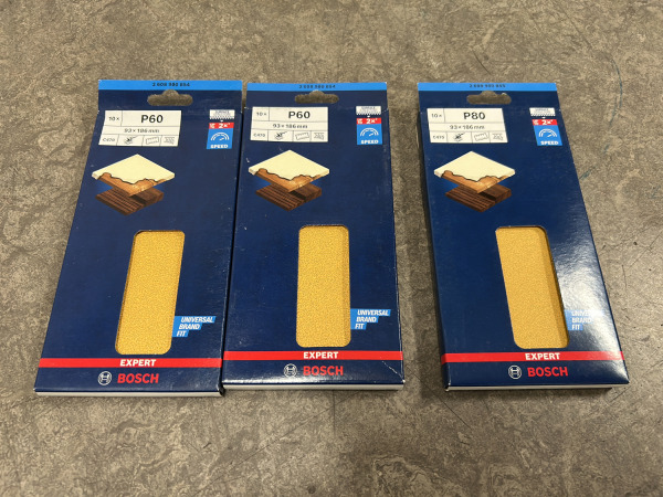 Bosch schuurblad set 19-delig – foto 4 – kavel bij XL Auctions