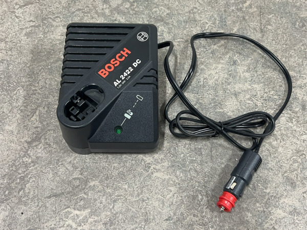 Bosch autolader AL 2422DC – foto 2 – kavel bij XL Auctions