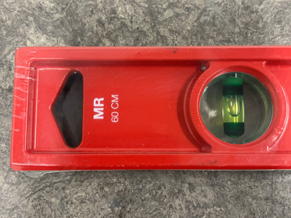 2x Sola waterpas MR 60cm – foto 2 – kavel bij XL Auctions