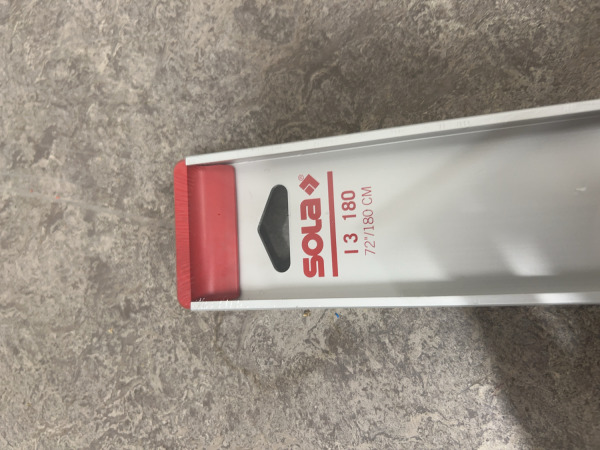 Sola waterpas 180cm – foto 5 – kavel bij XL Auctions