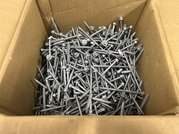 Doos houtconstructieschroef flenskop Torx M6x100mm Geomet – foto 2 – kavel bij XL Auctions