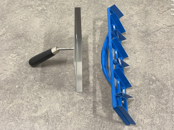 Pinguin en Solid stukadoorsgereedschap set 9-delig – foto 4 – kavel bij XL Auctions