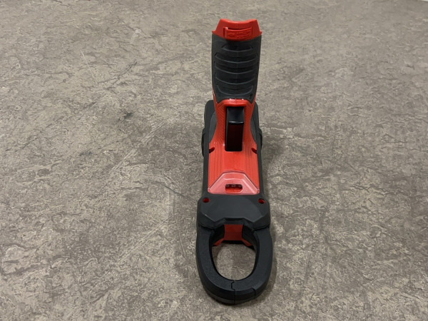 Milwaukee stroomtangmeter 12V body C12 CME – foto 2 – kavel bij XL Auctions
