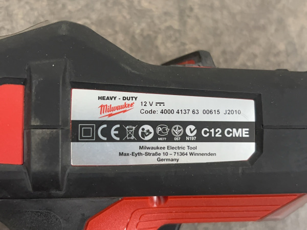 Milwaukee stroomtangmeter 12V body C12 CME – foto 6 – kavel bij XL Auctions