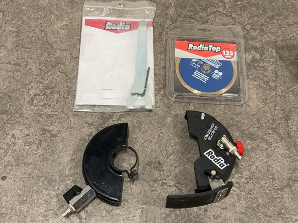 Rodia haakse slijper ø125mm 750W NS125 – foto 3 – kavel bij XL Auctions