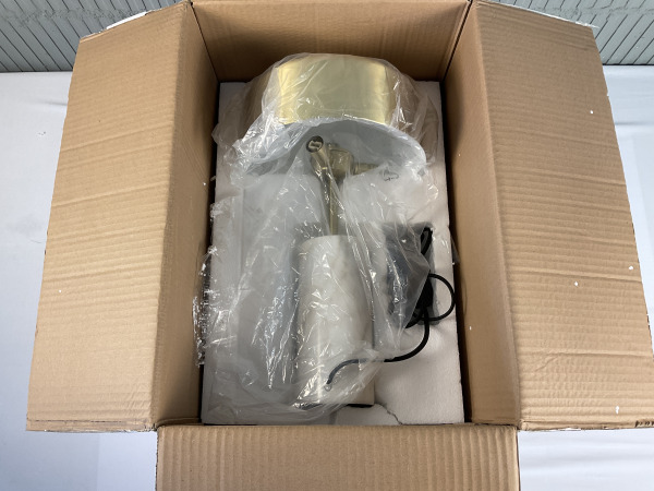 Lucide Mirasol tafellamp wit marmer met gouden kap – foto 5 – kavel bij XL Auctions