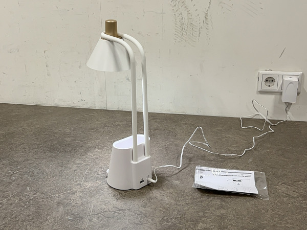 Ottlite bureaulamp LED 43,4cm wit – foto 5 – kavel bij XL Auctions