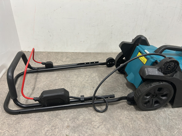 Makita accu grasmaaier 18V DLM330 – foto 3 – kavel bij XL Auctions