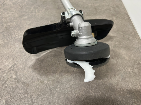 Makita accu bosmaaier 40V body UR017GZ – foto 5 – kavel bij XL Auctions