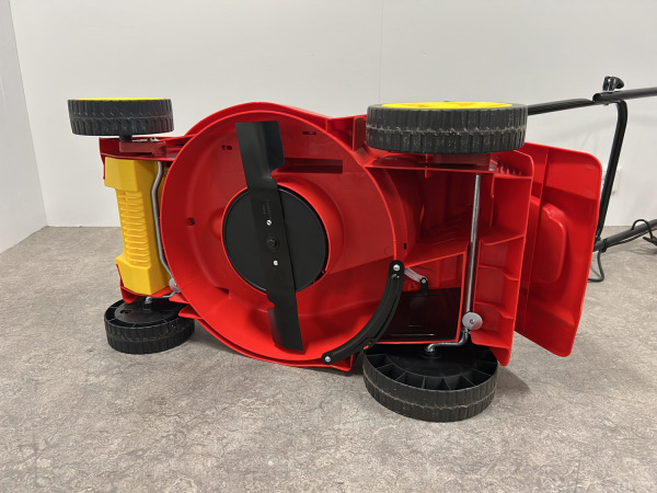 Wolf-Garten elektrische grasmaaier 1600W A 370 E – foto 7 – kavel bij XL Auctions