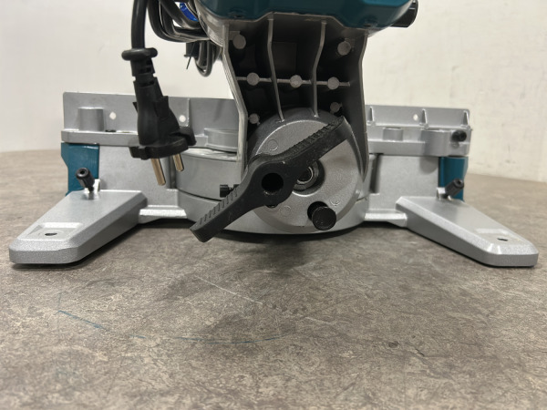 Makita afkortzaag ø260mm 1450W LS1110F – foto 7 – kavel bij XL Auctions