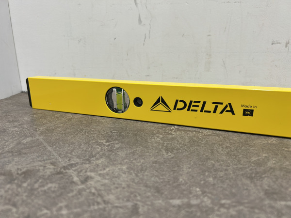 3x Delta waterpas 150cm – foto 2 – kavel bij XL Auctions