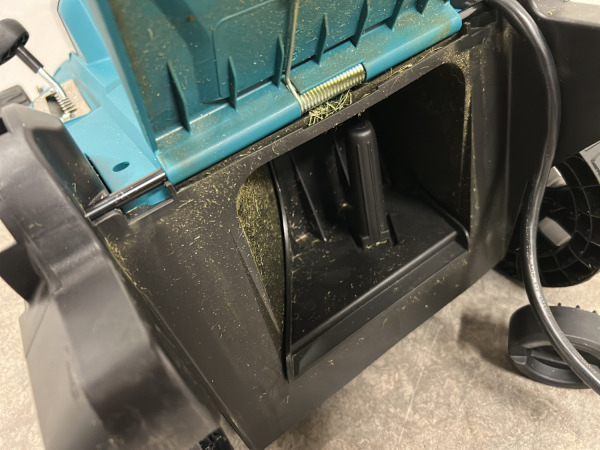 Makita accu grasmaaier 18V DLM330 – foto 5 – kavel bij XL Auctions