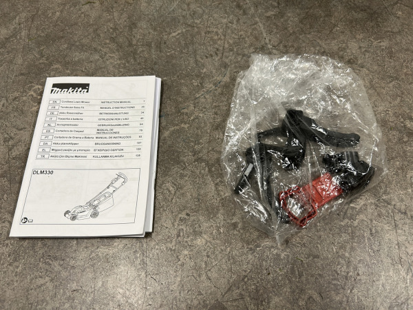Makita accu grasmaaier 18V DLM330 – foto 12 – kavel bij XL Auctions