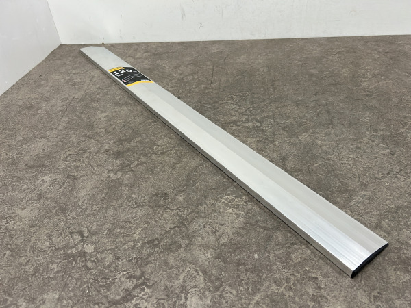 5x Stabila afrijlat 120cm trapeziumprofiel TRK – kavel bij XL Auctions