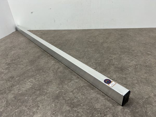 Het Melkmeisje Rij Alu blok-profiel 6x4x150cm – kavel bij XL Auctions