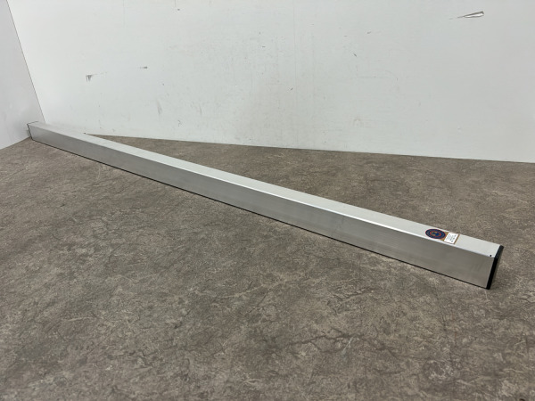 Het Melkmeisje Rij Alu blok-profiel 6x4x150cm – foto 2 – kavel bij XL Auctions